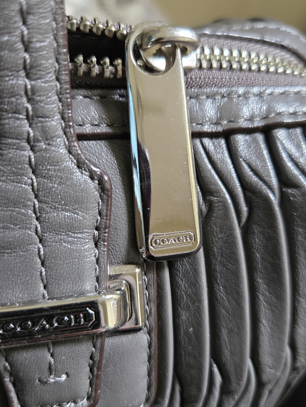 Coach RARE* Taylor Gathered Leather Alexis Carryall Tote (same size large Rowan) - Picture 10 of 14